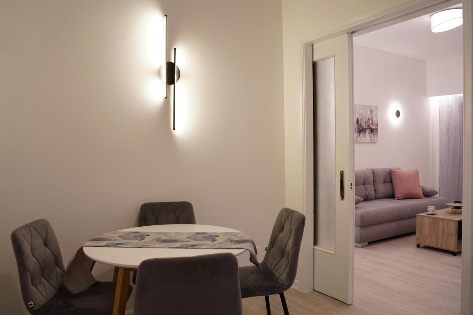 Bright & Cozy Apartment, Apartment *